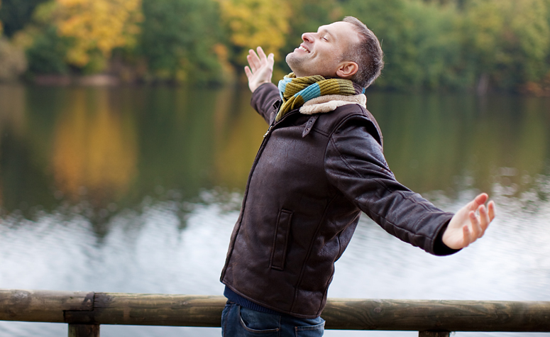 Man feeling free from his addiction to Percocet following treatment in rehab