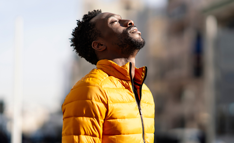 Man relieved and happy to have broken free from his addiction to Diazepam thanks to a personalised treatment programme