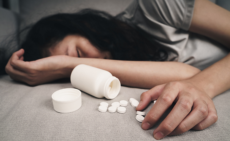 Woman struggling with her addiction to Diazepam